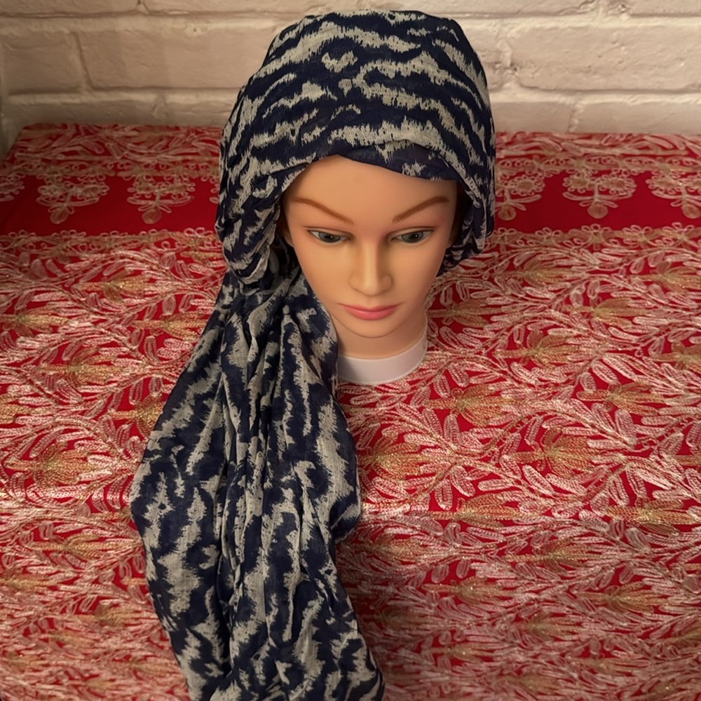 MNG by Mango lightweight blue and white scarf made in India. (OLCC)